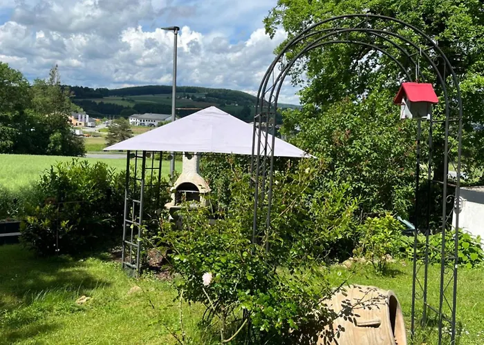 Waldrand Bei Geyer -saal An Der Donau- *